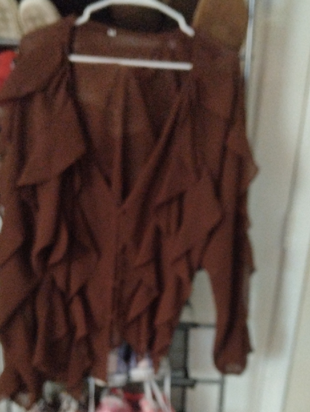 Source Unknown Brown Ruffled Cold-Shoulder Blouse